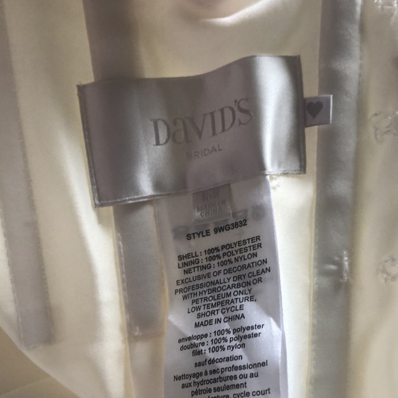 US16W David's Bridal ivory organza mermaid dress with lace-up back used1x - Picture 7 of 9